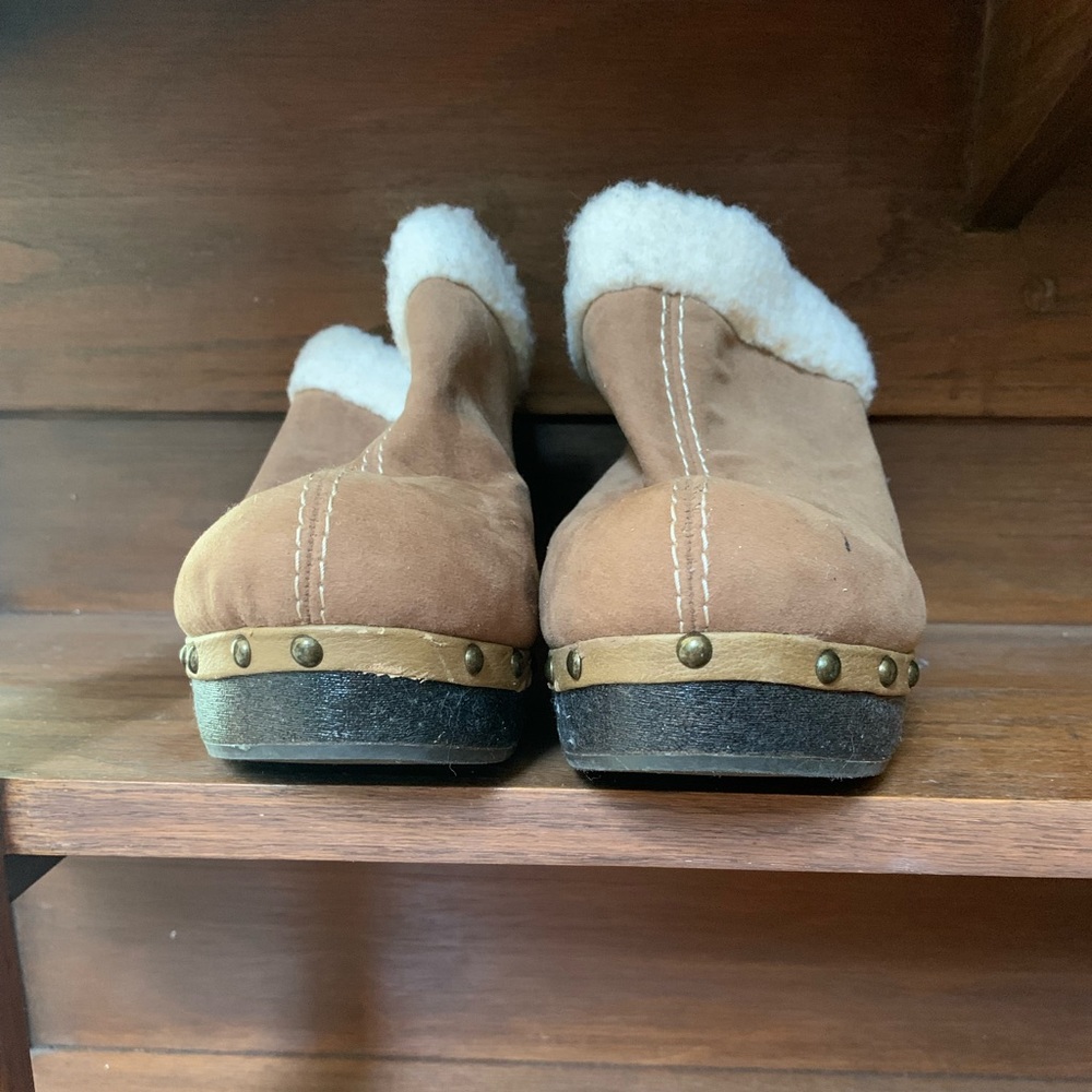 Big Buddha Tan clogs